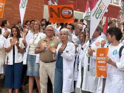 Seguimiento medio del 25 por viento en huelga de médicos en centros sanitarios de Junta