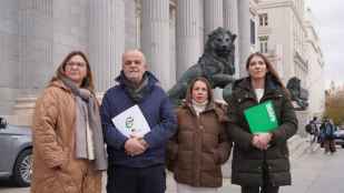 Los sindicatos convocan huelga indefinida en el Sistema Nacional de Salud 