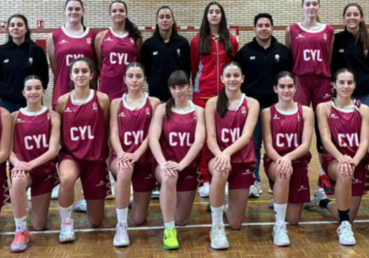 Diego Valero y María Martínez, de CSB, con selecciones autonómicas de baloncesto