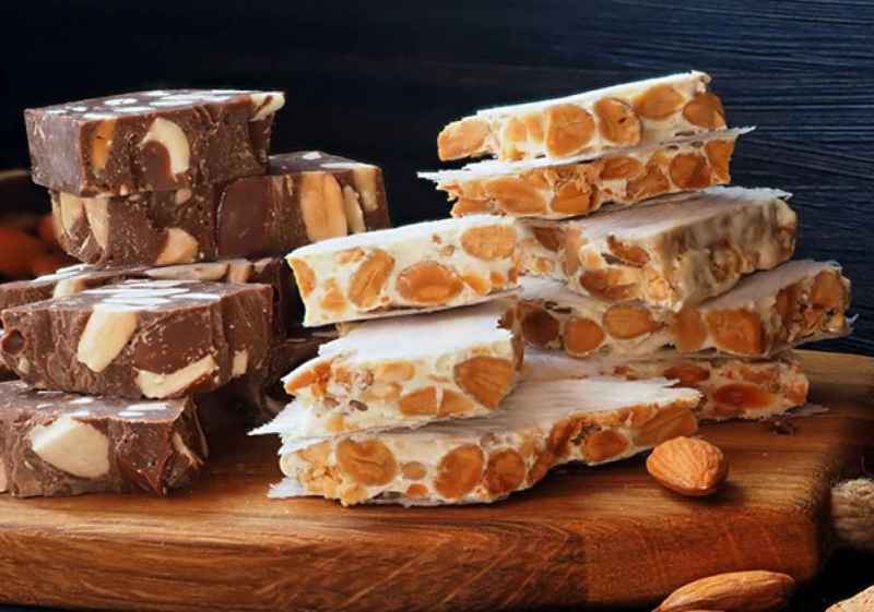 El turrón sube un 16 por ciento respecto al año pasado, según un estudio de OCU
