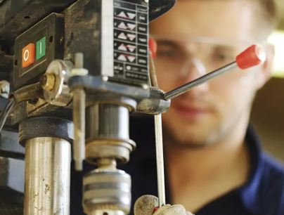 Máximo histórico de titulados de FP de Grado Medio y Superior en curso 2023-24