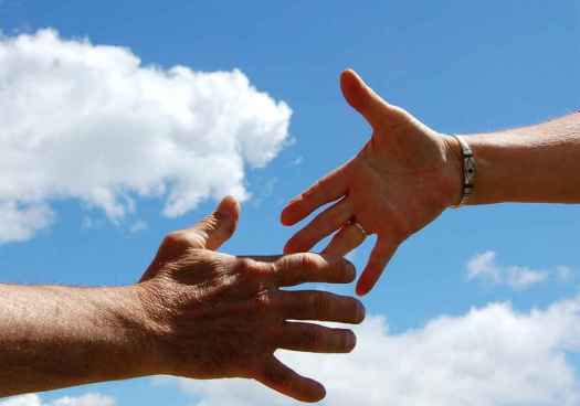 Avivemos las auténticas luces; las del corazón, para fraternizarnos