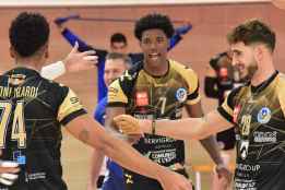 Playas de Benidorm rompe en Soria imbatibilidad de los celestes