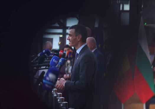 Un teatro obsceno de evasión y adoctrinamiento