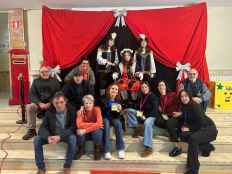 El Paje Real recoge cartas de niños y mayores en San Leonardo de Yagüe