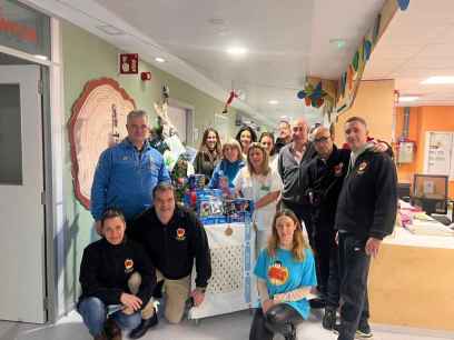 Aesclick entrega juguetes a niños hospitalizados en Soria