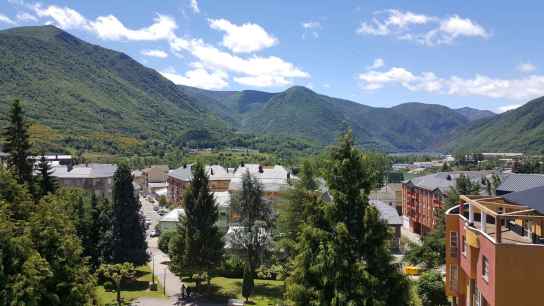 Top 20 de los municipios más baratos en España para comprar una vivienda usada