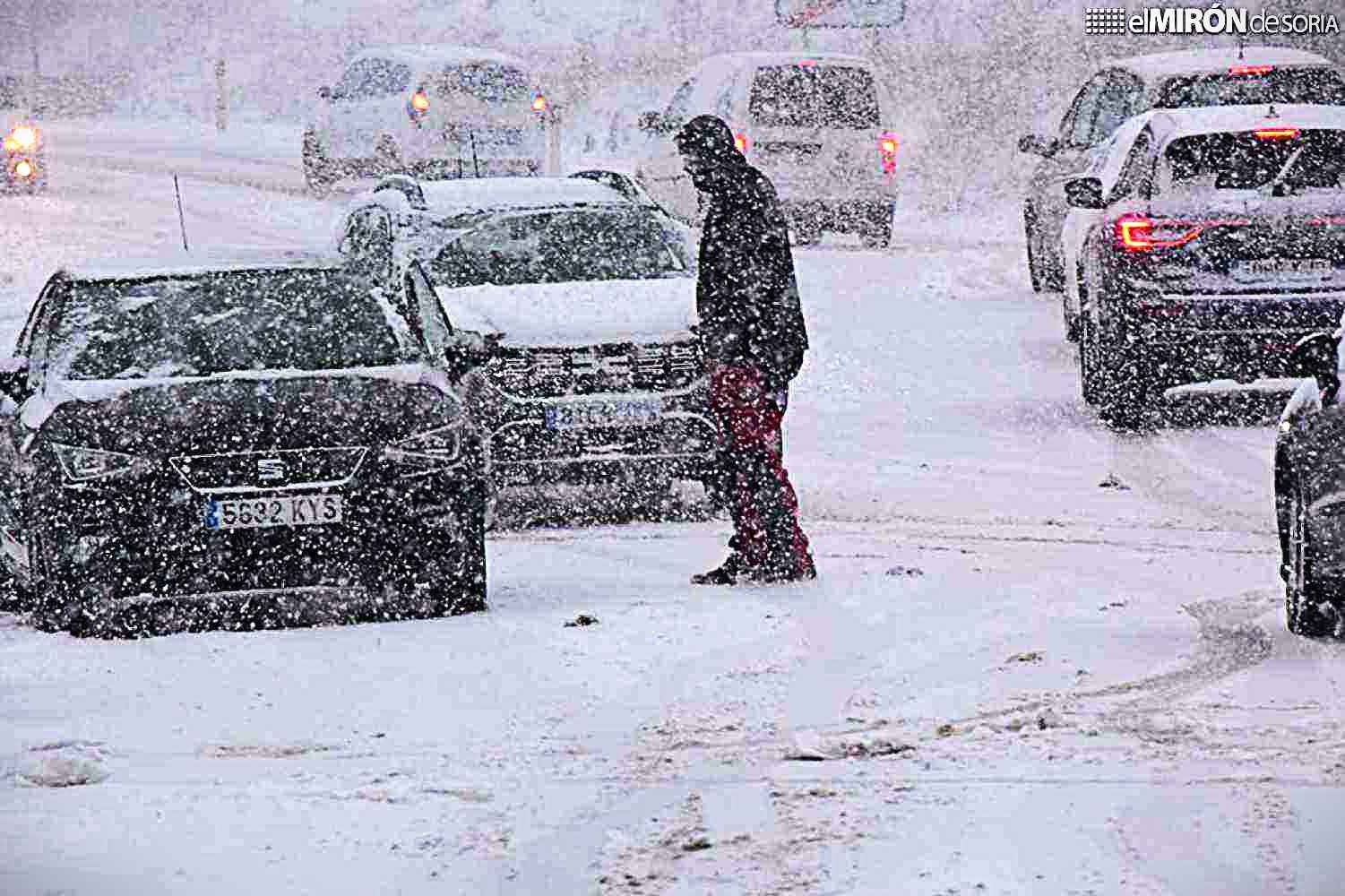 La DGT tacha de "imprescindible" consultar estado de carreteras ante llegada de nevadas