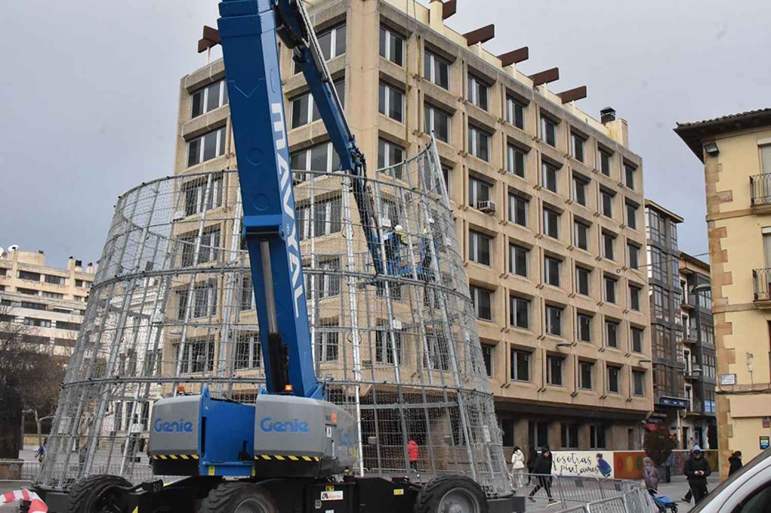 Soria se despide de su árbol de Navidad