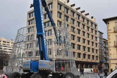Soria se despide de su árbol de Navidad