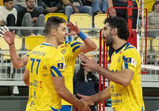 Sólo los celestes aguantan ritmo de Guaguas en cabeza de Superliga