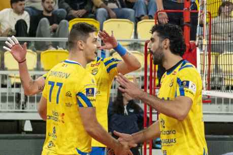 Sólo los celestes aguantan ritmo de Guaguas en cabeza de Superliga