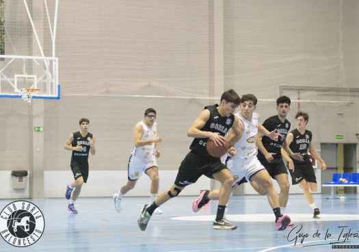 El CSB pierde sobre la bocina frente al Reino de León (75-77)