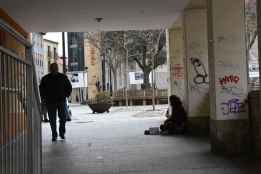 La exclusión severa afecta a 4,3 millones de españoles con una clase media erosionada