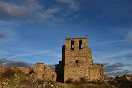 Peñalcazar, el pueblo-fortaleza despoblado que fue villa frontera con Aragón