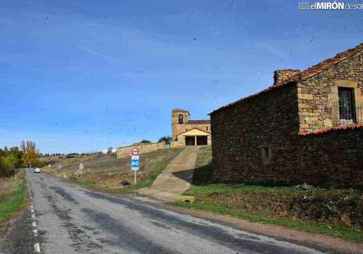 Conductora herida tras salirse de carretera con su vehículo en Ausejo de la Sierra