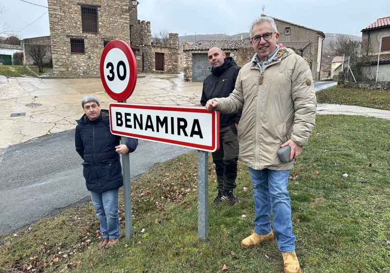 Benámira, con un habitante, abre ronda de visitas de Soria ¡Ya! para elaborar programa electoral