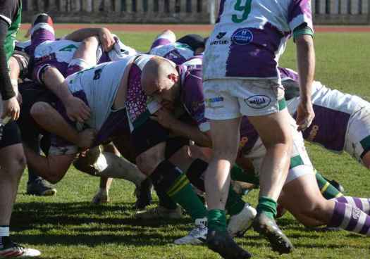 Exigente desplazamiento de para los equipos del Ingenieros para cerrar enero