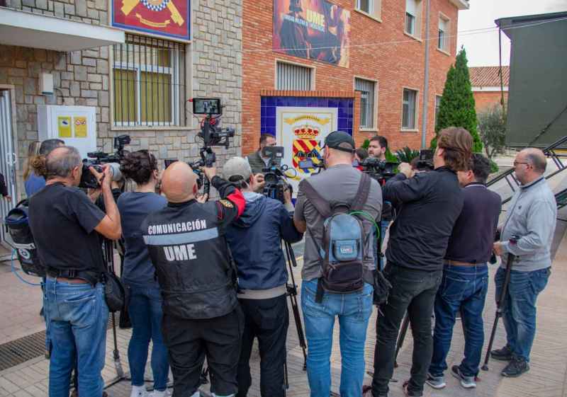 Los periodistas reivindican relevancia de su profesión ante bulos en sociedad democrática