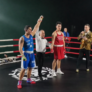 Victoria del boxeador Caleb Recuero por RCS en el primer asalto 