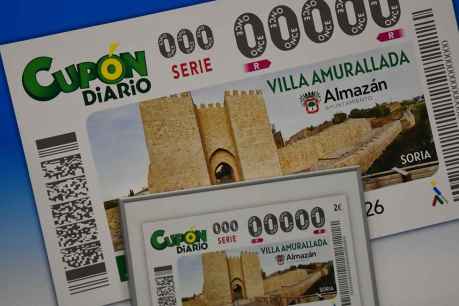 La ONCE ilustra un cupón con la muralla de Almazán