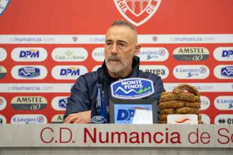 Ángel Rodríguez: "Necesitamos máxima seriedad y máximo respeto con el rival "