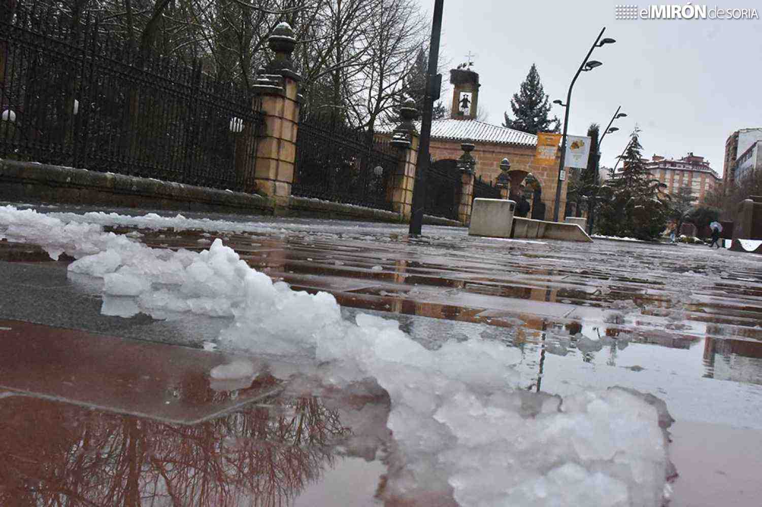 Protección Civil coordina 1.100 incidencias en la Comunidad por temporal de nieve y lluvia