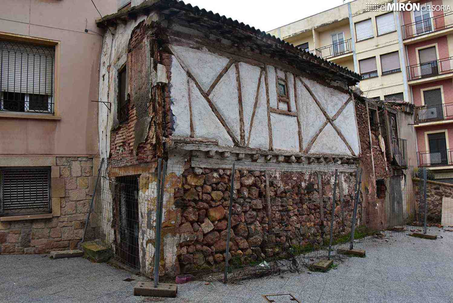 La última casa medieval de Soria sigue sin solución