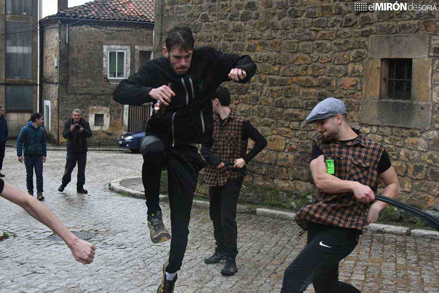 Duruelo de la Sierra ronda el martes de carnaval