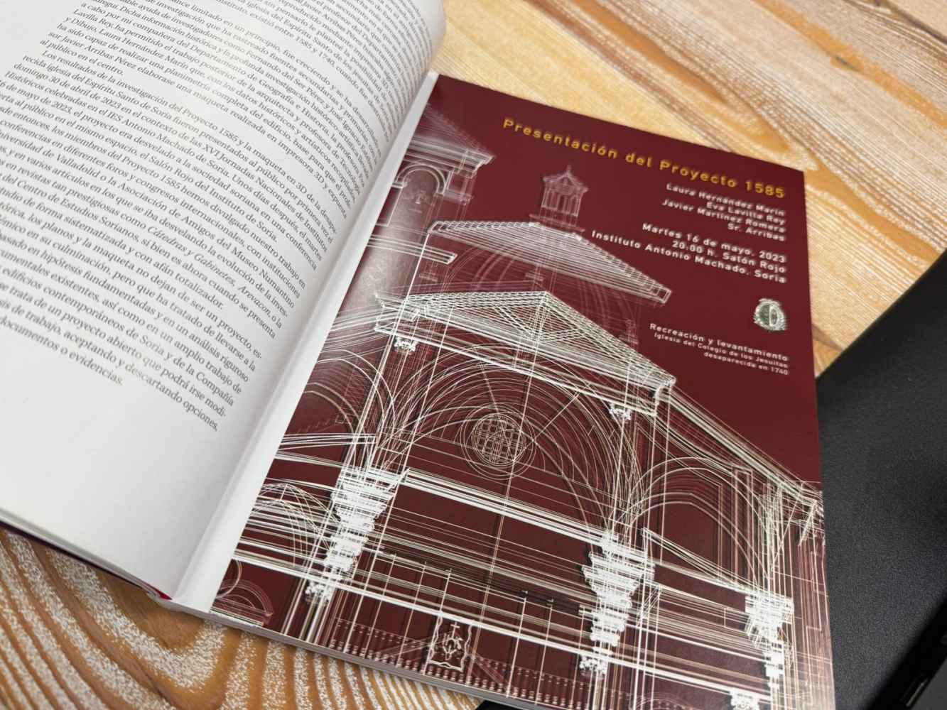 Diputación e instituto Machado rescatan del olvido la "mágica" iglesia de los jesuitas