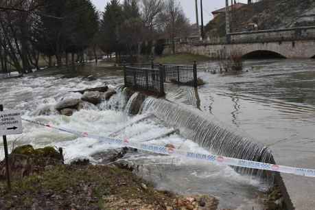 Los ríos Ucero y Abión, crecidos a su paso por El Burgo de Osma