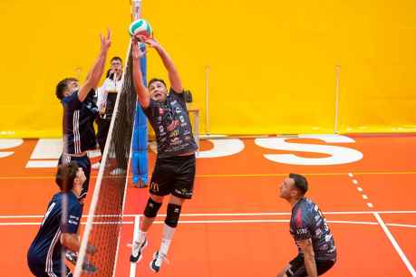 El Sporting alimenta sus opciones de promoción a Superliga 2 con cómoda victoria en Coslada