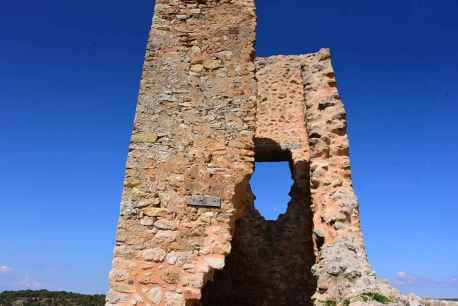 Patrimonio Cultural autoriza intervención en torreón del foso del castillo de Calatañazor