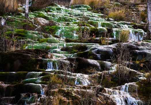 El espectáculo, en fotos, del "Chorrón" de Cabrejas del Pinar