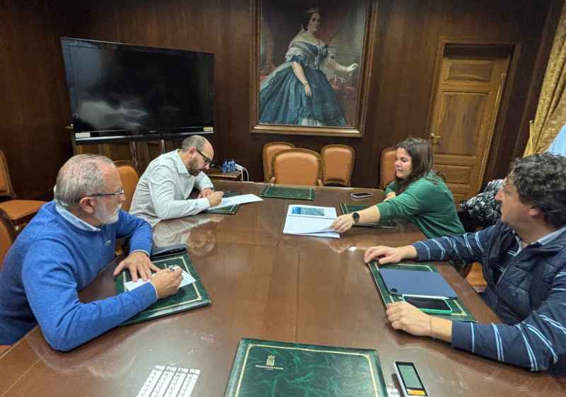 Diputación se compromete con ASAJA Soria a colaborar en limpieza de los puentes