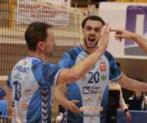 Los celestes ganan a Pamesa Teruel por la vía rápida (3-0)