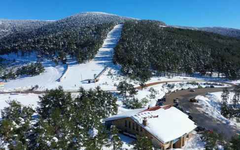 Rescatada esquiadora herida cuando realizaba travesía desde puerto de Santa Inés