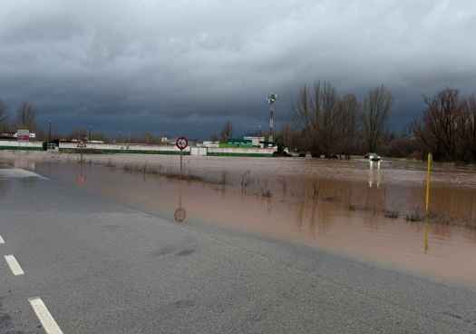 Casi 1.200 incidencias por nevadas y lluvias en Castilla y León