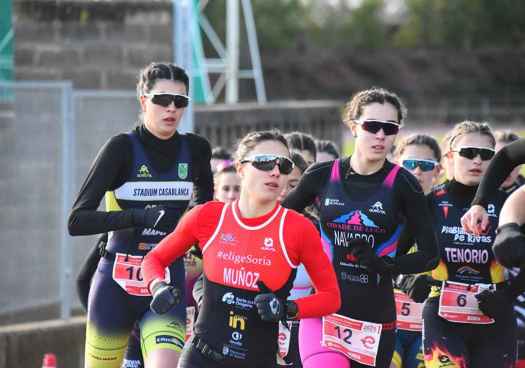 Marina Muñoz y Jarno Pousada ganan el Duatlón de Soria