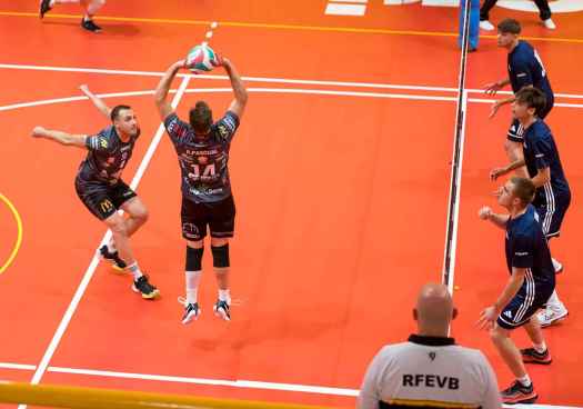 El Sporting continúa líder con la vista puesta en fase de ascenso a Superliga 2