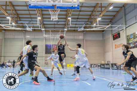 El CSB gana en casa al Grupo Leones (92-81) en Primera Nacional masculina