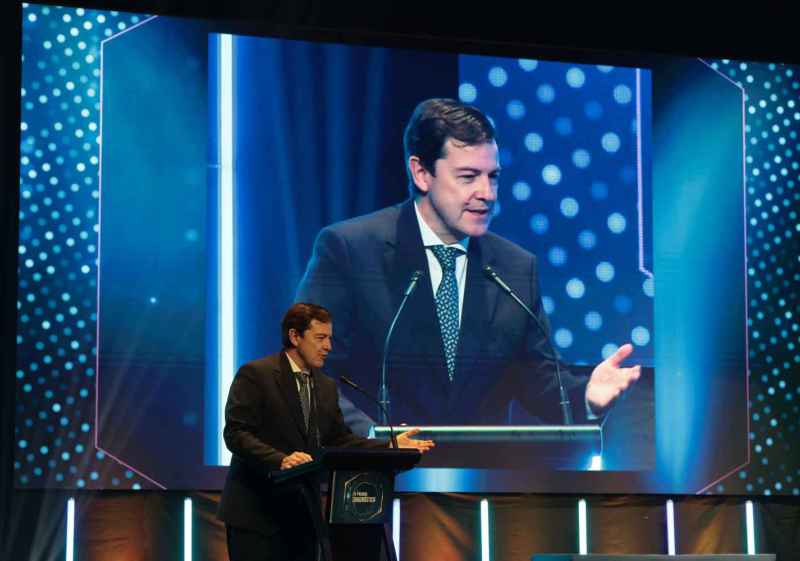 Mañueco anuncia gratuidad de matrícula en primer curso de universidades públicas