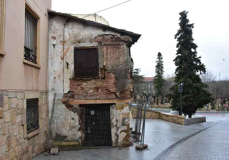 La última casa medieval de Soria, amenazada por la ruína