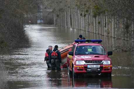 Garray sufre inundaciones por crecidas de ríos Tera y Duero
