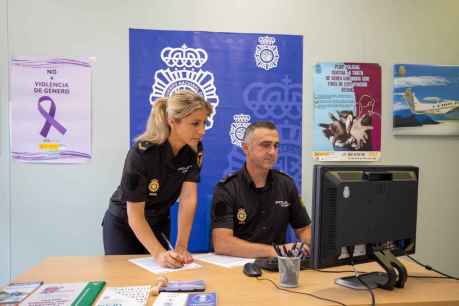 Dos varones detenidos por delitos de violencia de género en Soria