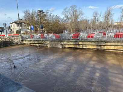 La CHD mantiene tres alertas rojas en el río Duero en Soria
