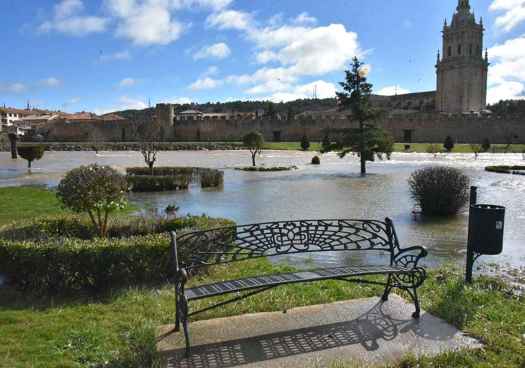El río Ucero, en alerta amarilla a su paso por El Burgo de Osma 