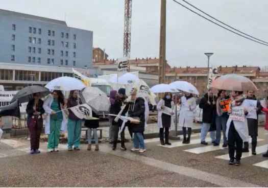 Uno de cada cinco médicos de Castilla y León secunda segunda jornada de huelga