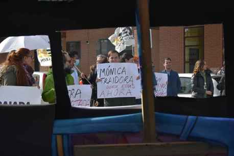 Los médicos de Soria se concentran para reclamar estatuto marco propio 