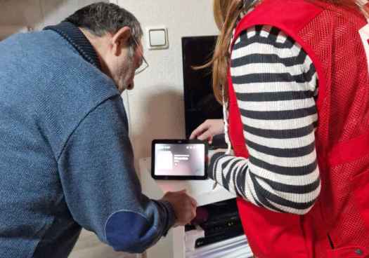 Cruz Roja ayuda a combatir soledad no deseada a 400 personas mayores en Soria